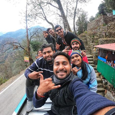 Mars Monkey Hostel & Cafe Manali  Bagian luar foto