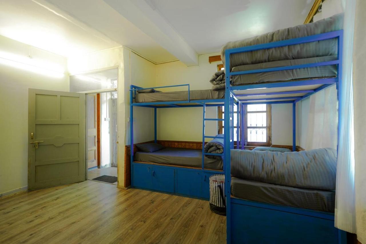 Mars Monkey Hostel & Cafe Manali  Bagian luar foto
